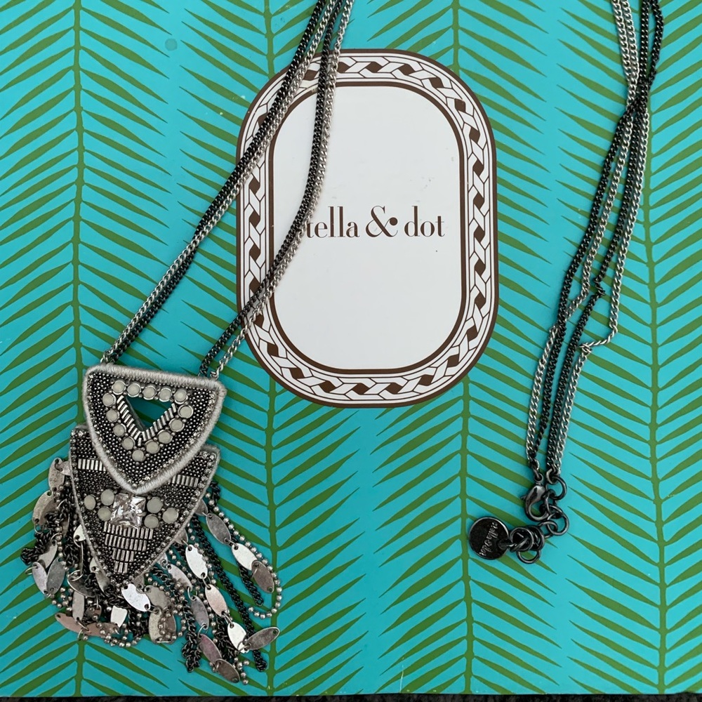 Long Stella & Dot necklace